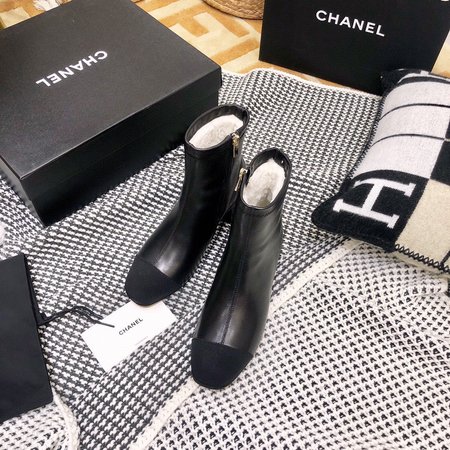 Chanel Wool lining Italian leather upper