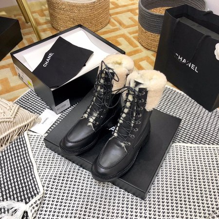 Chanel top boots cowhide