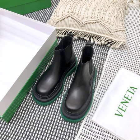 Bottega Veneta Mid Color Chelsea Boots