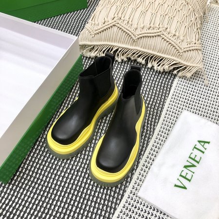 Bottega Veneta Mid Color Chelsea Boots