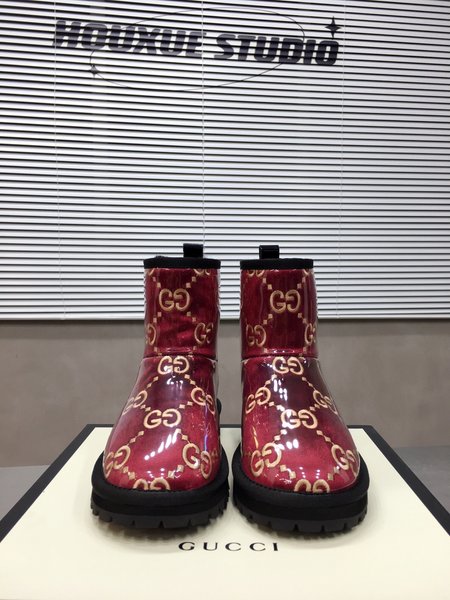 Gucci Velvet snow boots silk