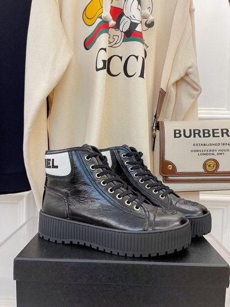 Chanel CC Logo Oil Wax Leather High Top