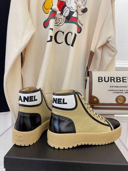 Chanel CC Logo Oil Wax Leather High Top