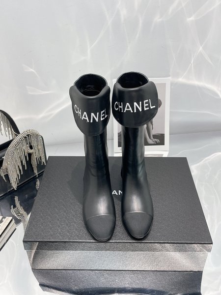 Chanel Embroidered boots in sheepskin