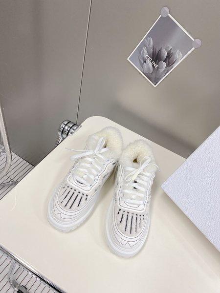 Dior sports shoes