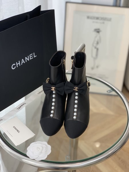 Chanel Pearl Bowknot Short Boots Sheepskin Soft 5cm Heel Height