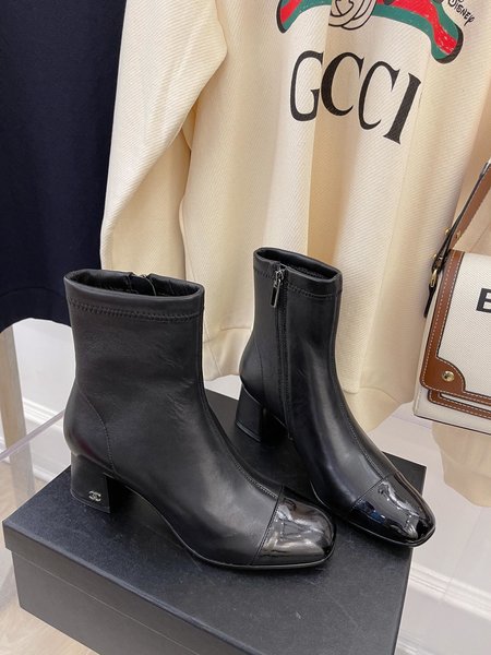 Chanel classic stretch boots