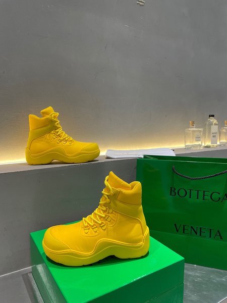 Bottega Veneta hiking boots