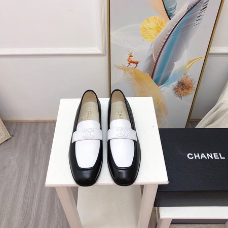 Chanel quality loafers