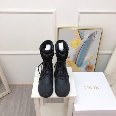 Dior Shell Toe Wool Lace-Up Martin Boots