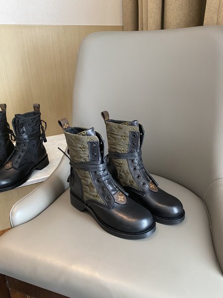 Louis Vuitton high-end martin boots replica