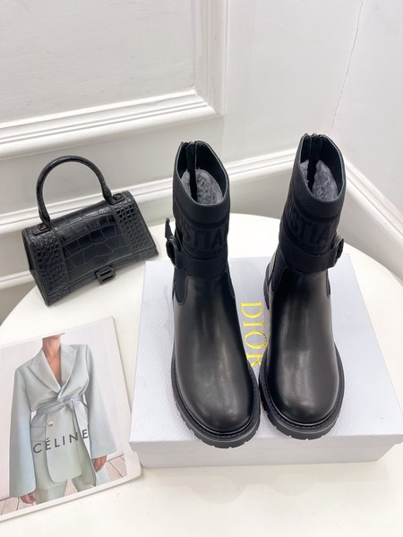 Dior new knight boots