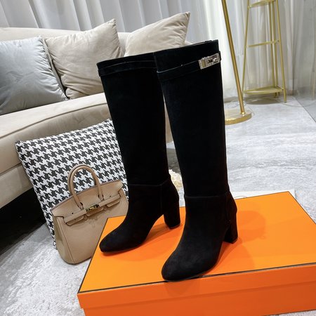 Hermes Kelly buckle calfskin boots