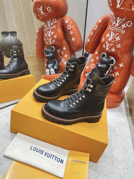 Louis Vuitton High-end boots replica