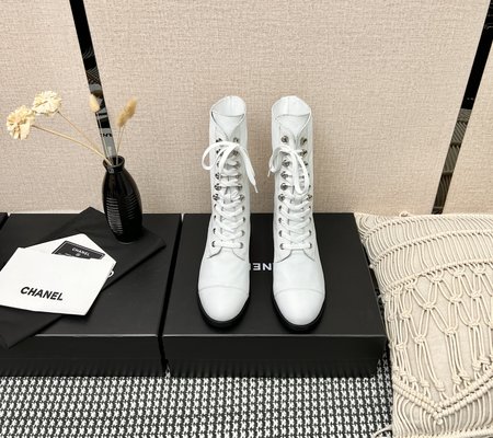 Chanel Boots must-haves