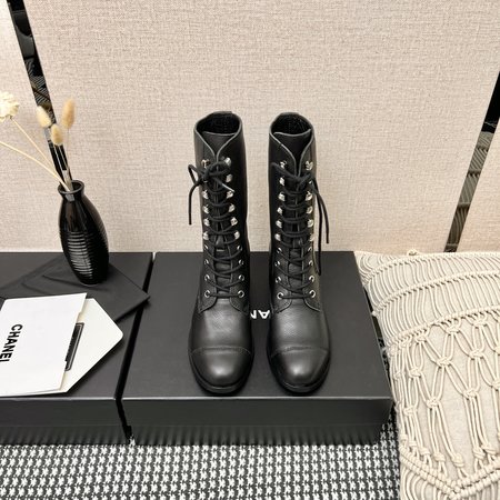 Chanel Boots must-haves