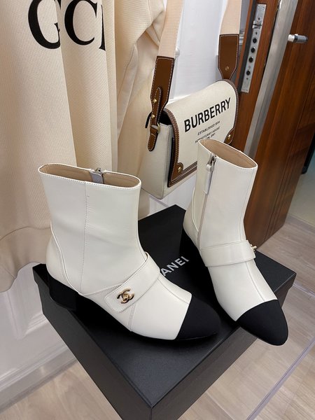 Chanel Classic buckle boots with sheepskin lining