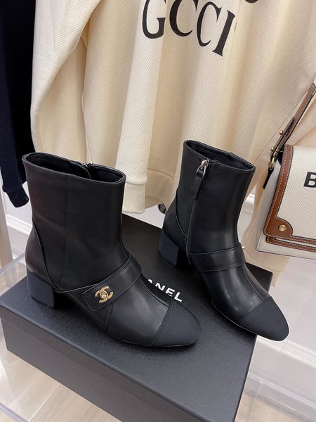 Chanel Classic buckle boots with sheepskin lining