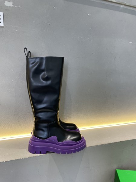 Bottega Veneta purple color boots