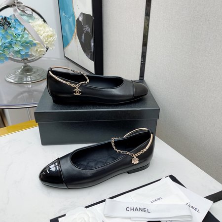 Chanel women s round toe chain shoes