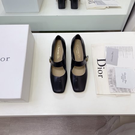 Dior D-Doll vintage Roman pumps