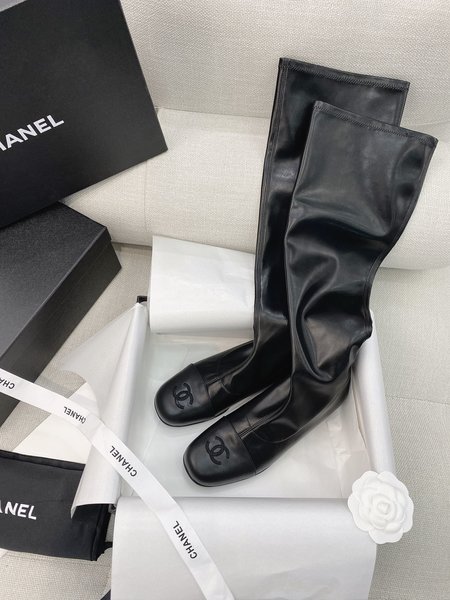 Chanel Embroidered sheepskin boots