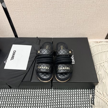 Chanel Straw Rope Velcro Slippers