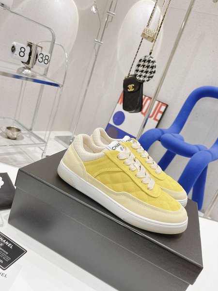 Chanel Series Casual Sneakers