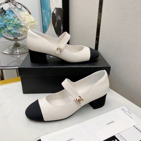 Chanel Round Toe Colorblock CC Buckle Mary Jane Shoes