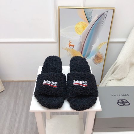 Balenciaga Fur slippers