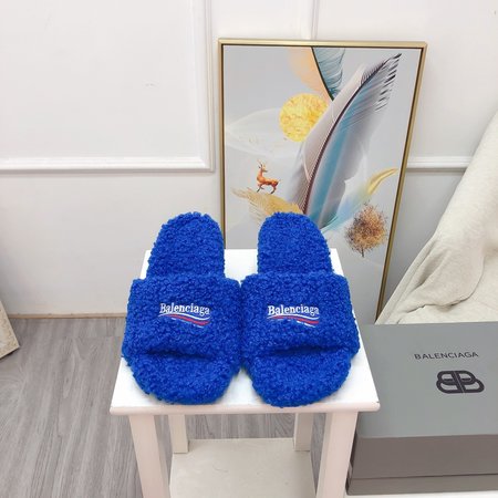 Balenciaga Fur slippers