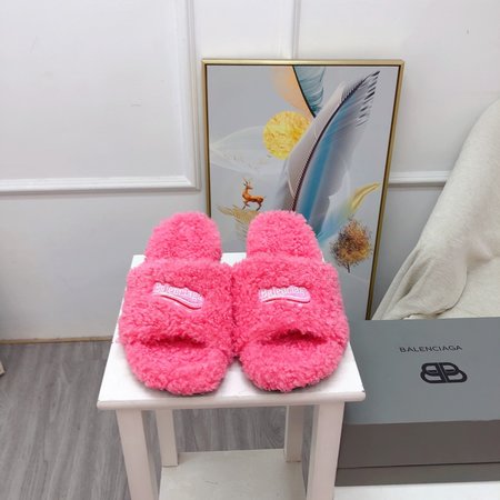 Balenciaga Fur slippers