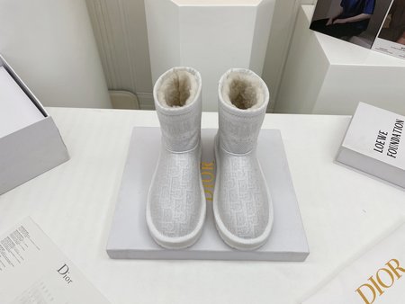 Dior embroidered snow boots