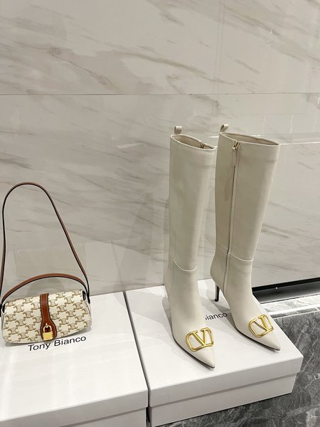 Valentino hardware high boots