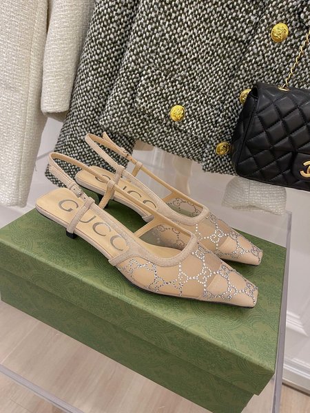 Gucci Medieval glamorous mesh sandals