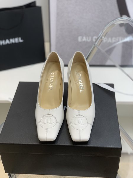 Chanel VintaGe bow heel women s shoes