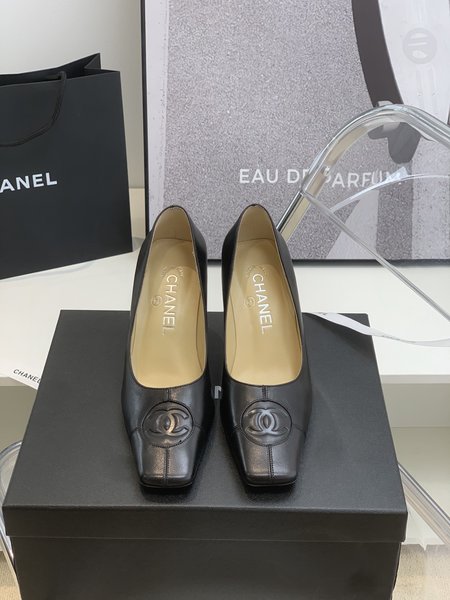 Chanel VintaGe bow heel women s shoes