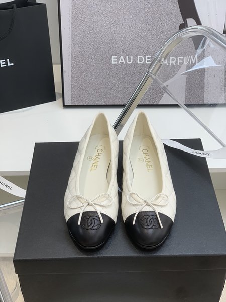 Chanel classic ballerinas