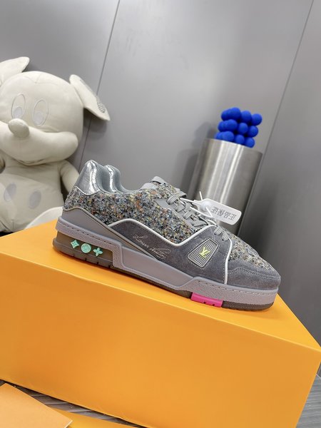 Louis Vuitton Baby Virgin Abloh sneakers