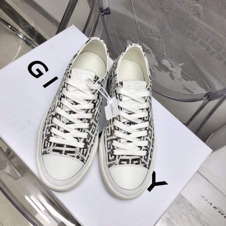 Givenchy 4G jacquard sneaker body Denim effect TPU outsole