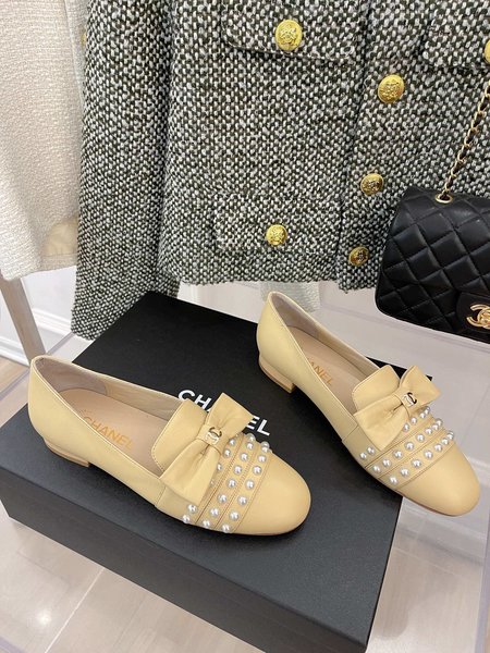 Chanel women s pearl bow shoes