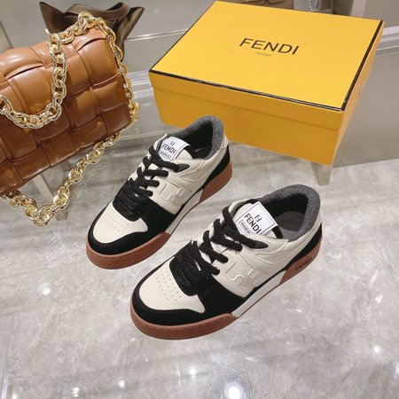 Fendi casual retro shoes