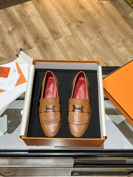 Hermes Sheepskin slippers