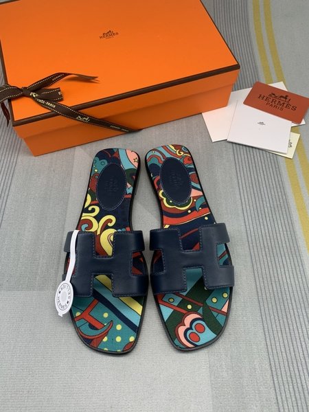 Hermes HERMES plain calfskin sandals