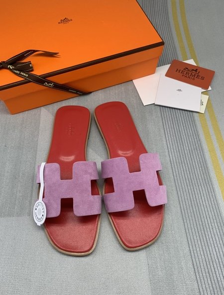 Hermes Classic plain calfskin sandals and slippers