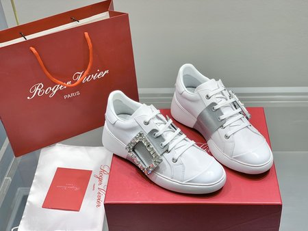 Roger Viver diamond buckle white shoes