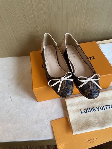 Louis Vuitton LV Urban Twist Women s Shoes Calfskin Material Silver Metal Toe Cap