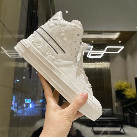 Dior High Top Casual Shoes