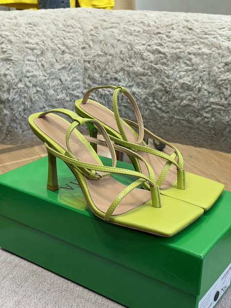 Bottega Veneta classic strappy sandals