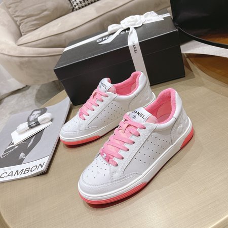 Chanel Multicolor Casual Sneakers